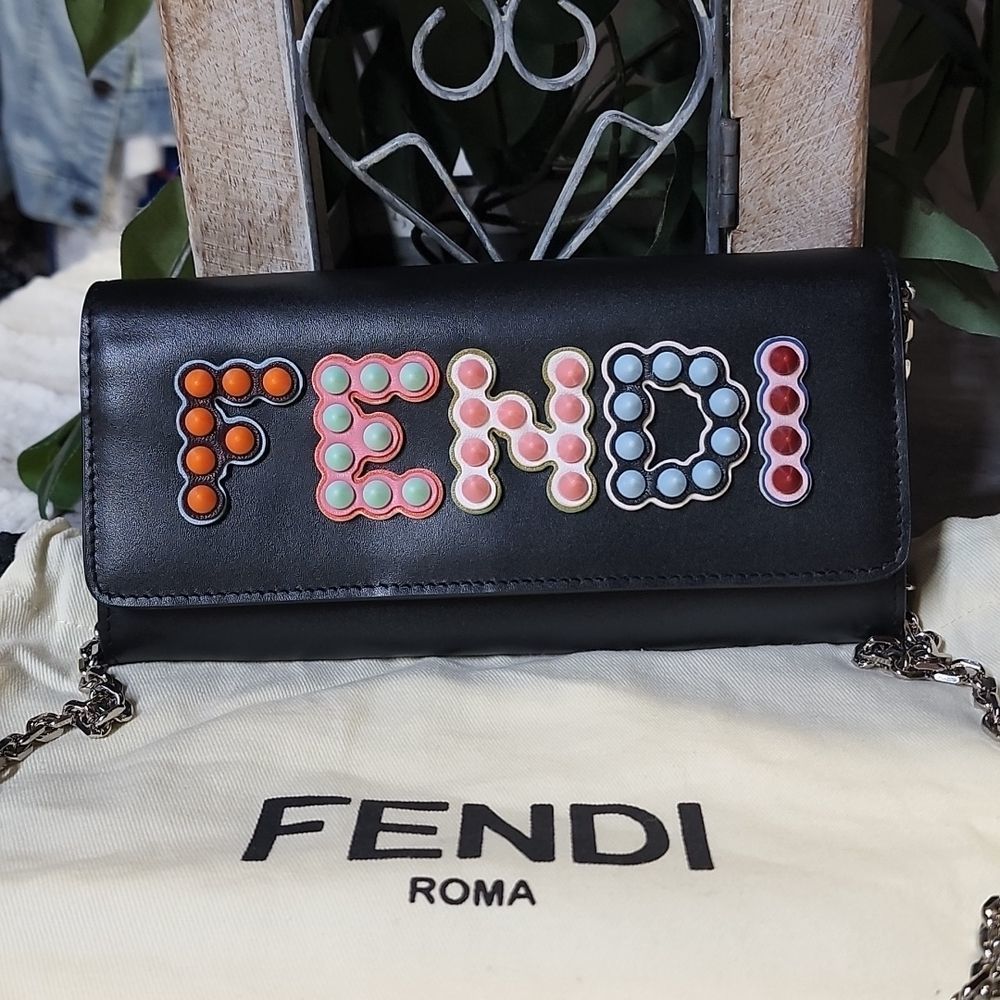 Fendi Mini studded crossbody bag/ wallet/ wristlet - Picture 4 of 14